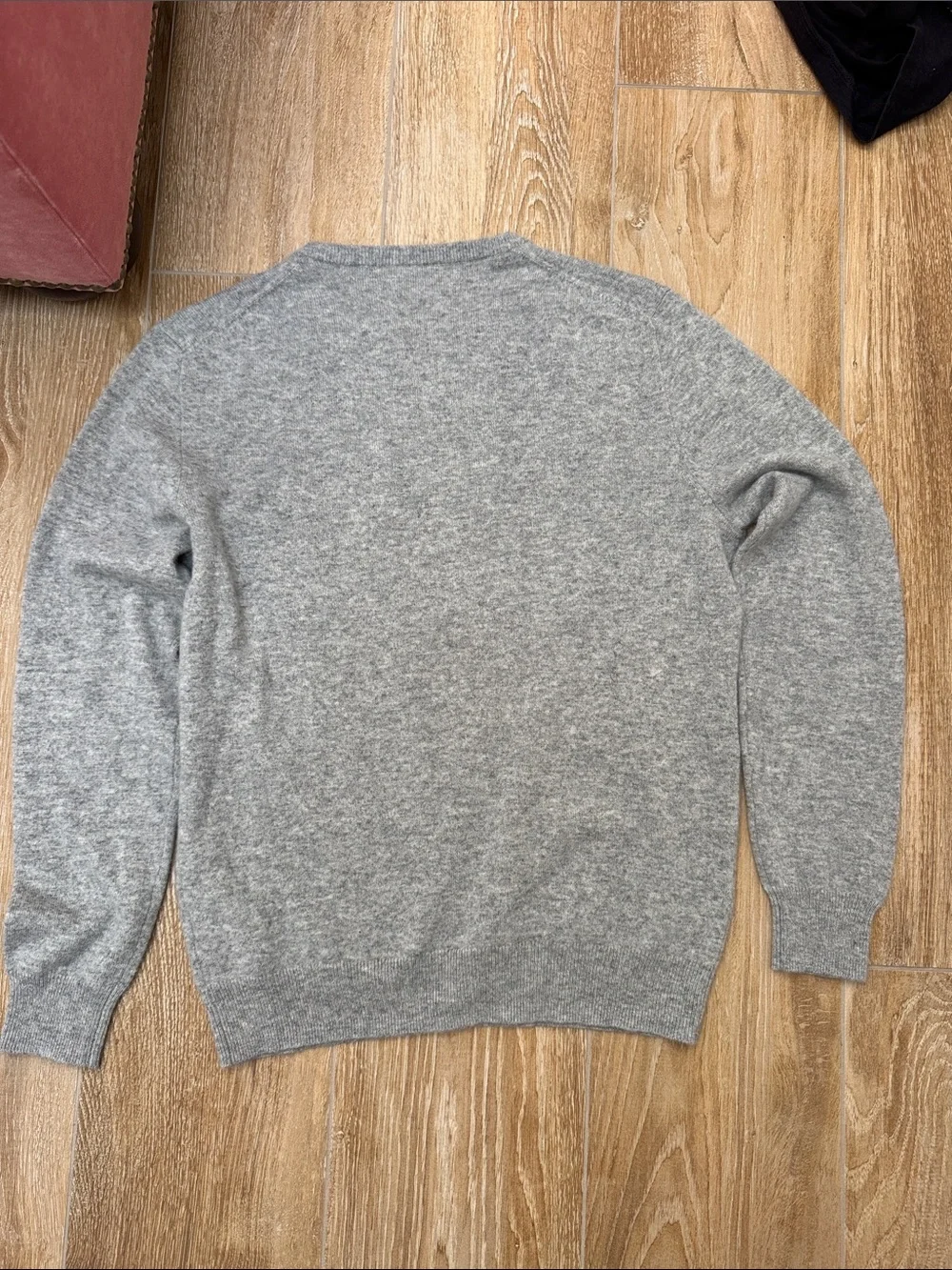 J. Crew Men's Gray Crewneck Sweater cashmere